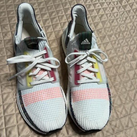 Ultra Boost Pride main image 4